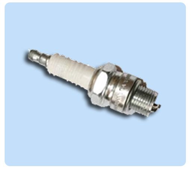 Ford Pop Spark Plugs x 4 - £12.00 + £3.50 UK shipping