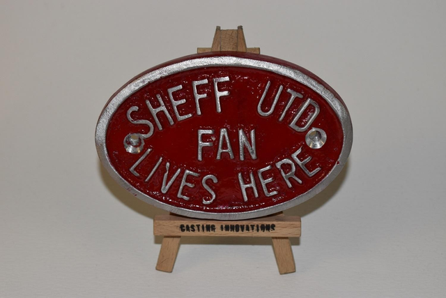 "SHEFF UTD FAN LIVES HERE" Handmade cast aluminium sign