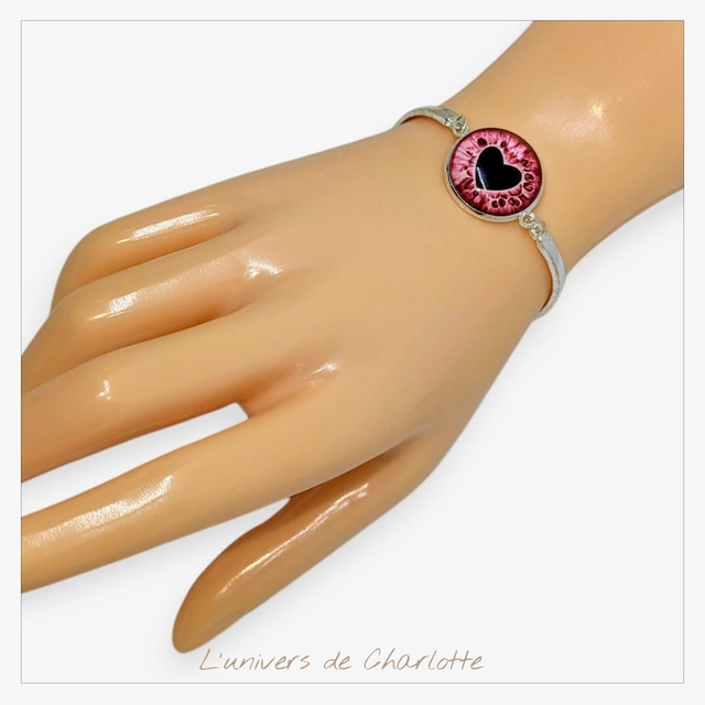 Bracelet "Rouge" coeur acier C-06
