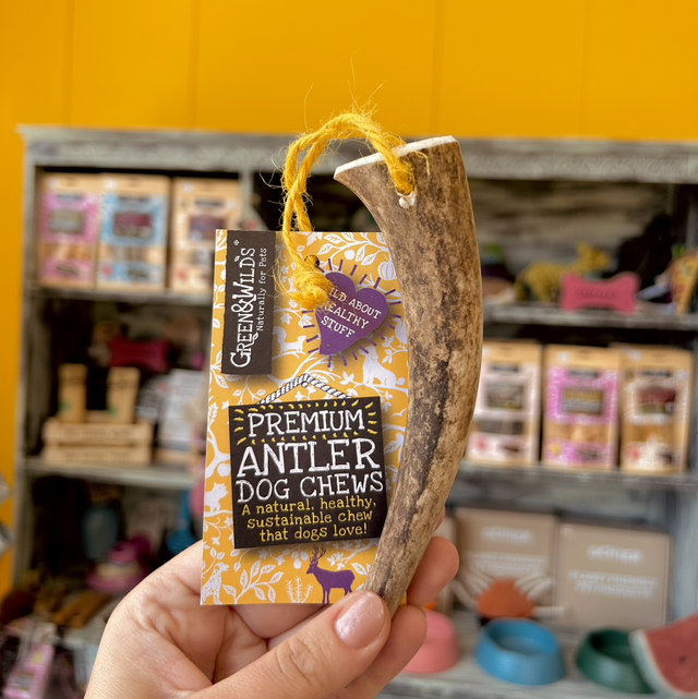 Green &amp; Wild&#039;s Original Antler Chew - Puppy 25g - 50g