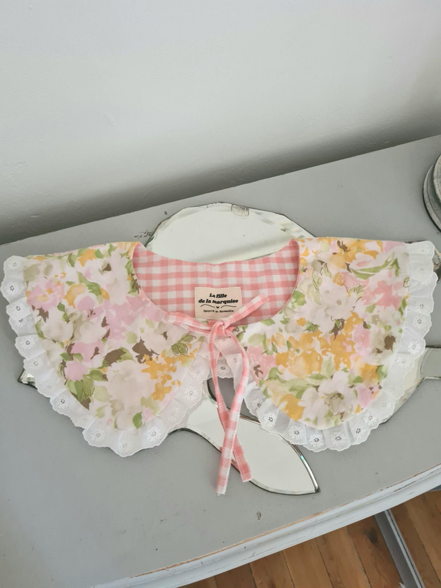 Col amovible et réversible en tissus upcyclés