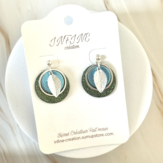 Boucles d’oreilles « Essentielle Vert Obscur »