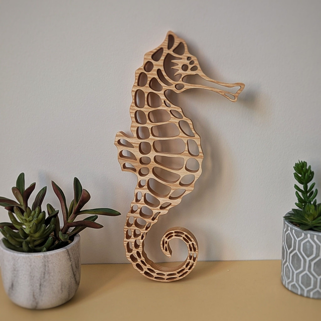 Hippocampe en frêne