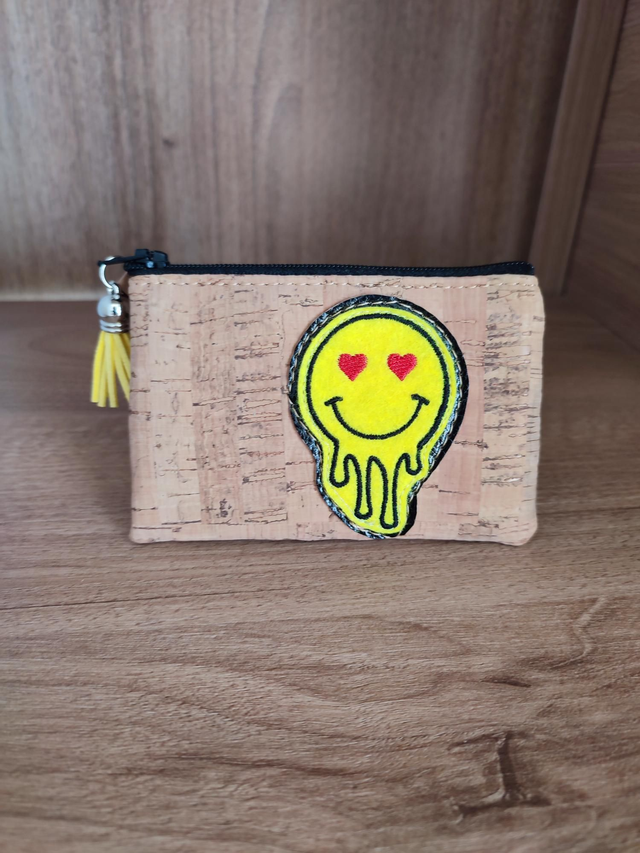 Petit Porte monnaie smiley fondu cœur 