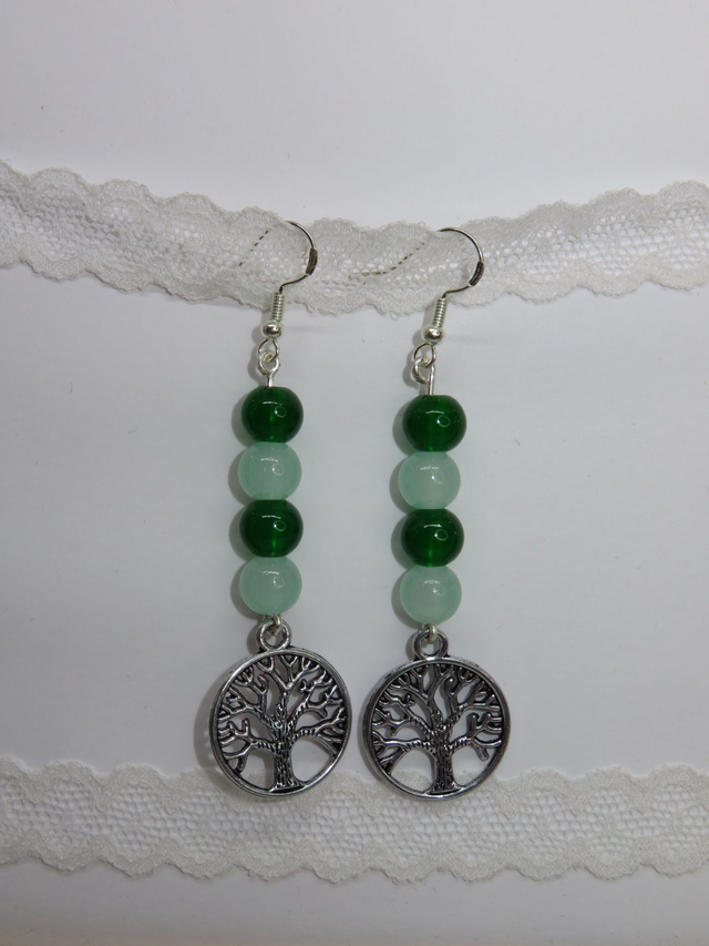 Boucle d'oreille verte et arbre de vie 