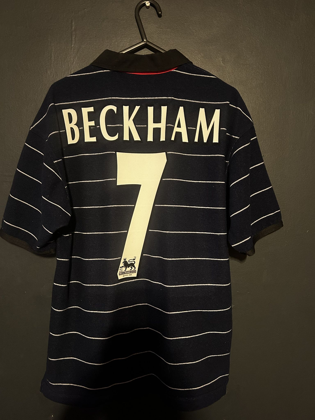 (L Boys) Manchester United 1999-00 Away / BECKHAM 7