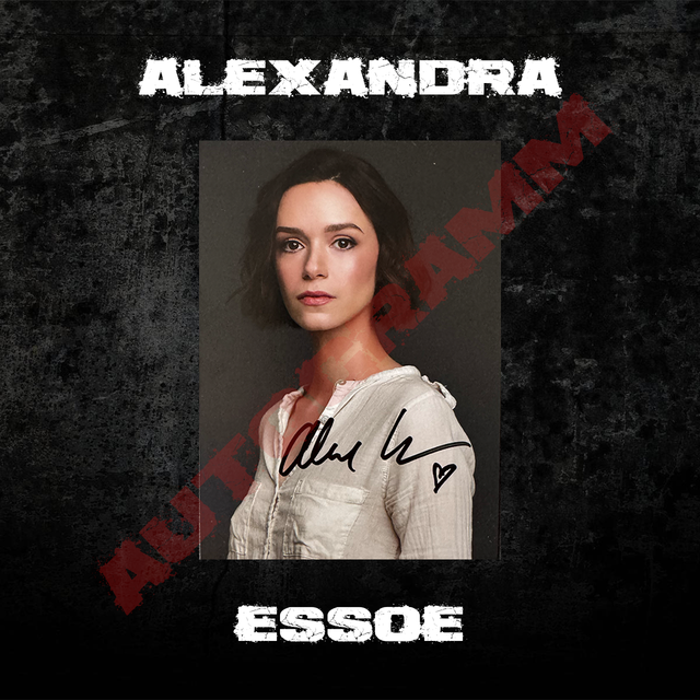 Alexandra Essoe - Autogramm 2025 (A6)