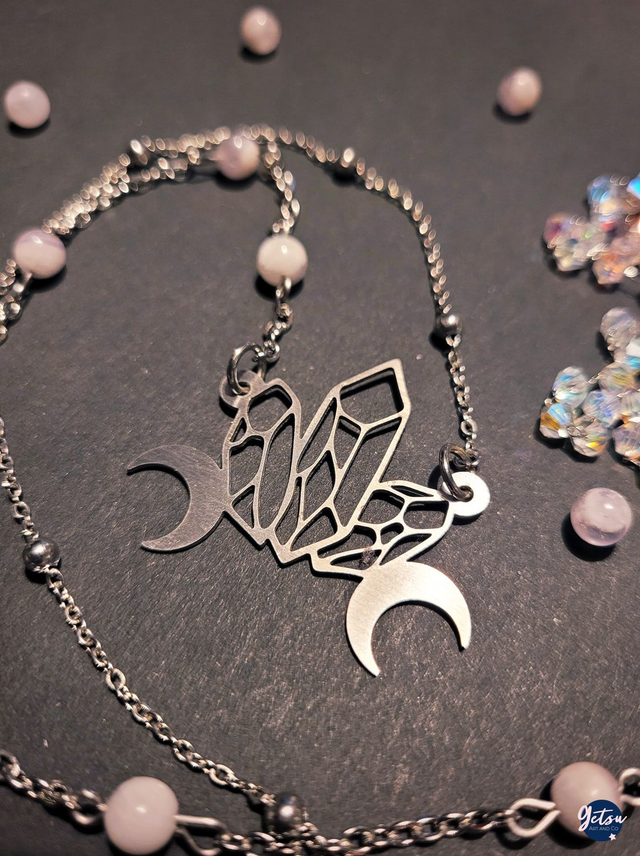 Collier tricristaux et lunes, avec kunzite