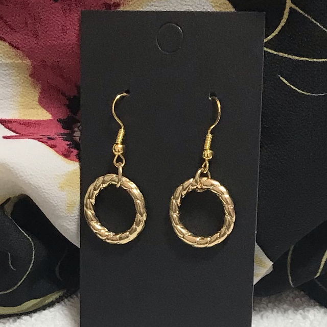 Gold Dangling Earrings- GCD58