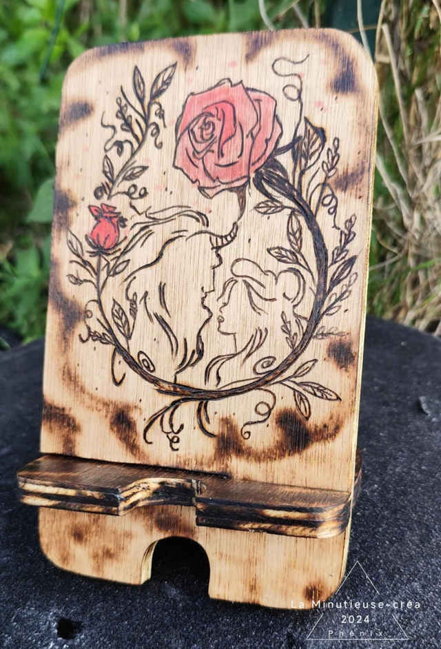 SUPPORT DE CHARGE TELEPHONE LA BELLE ET LA BETE