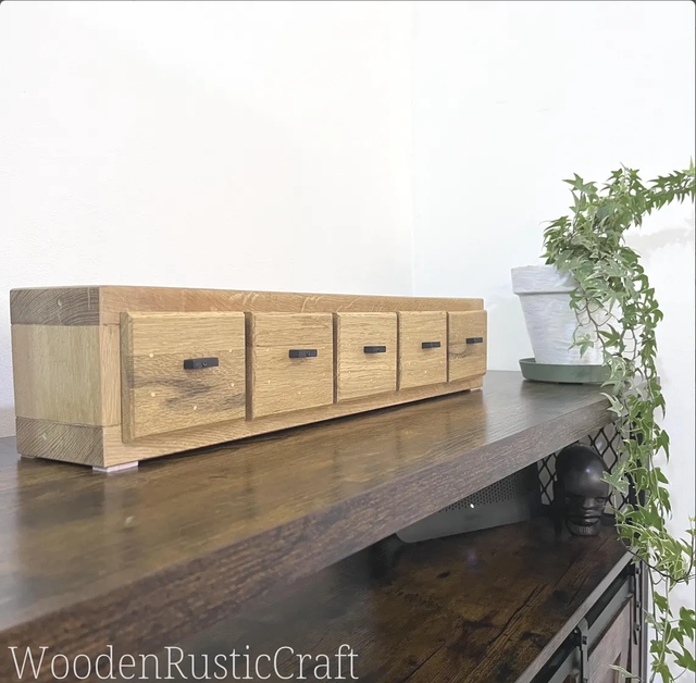 Handmade Reclaimed Oak 5-Drawer Chest
