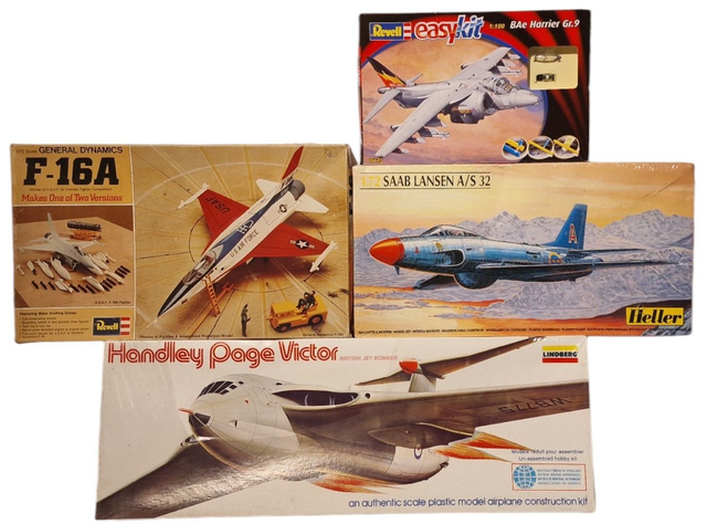 BAe Harrier, F-16A, SAAB Lansen A/S 32, Handley Page Victor model kits