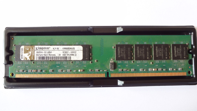 Barrette de RAM Kingston 2GB - 800 MHz - Reconditionnée
