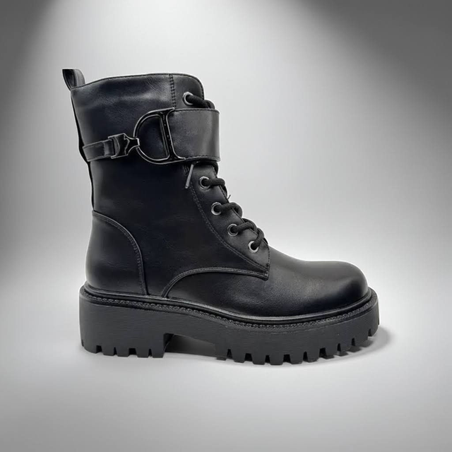 Chunky Combat Boots - Black 