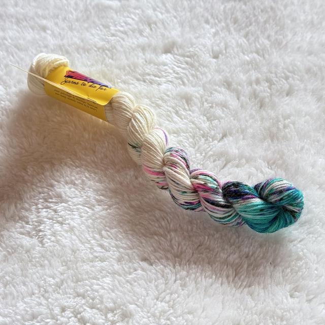 White &amp; Teal — BFL Sock Mini — 20g