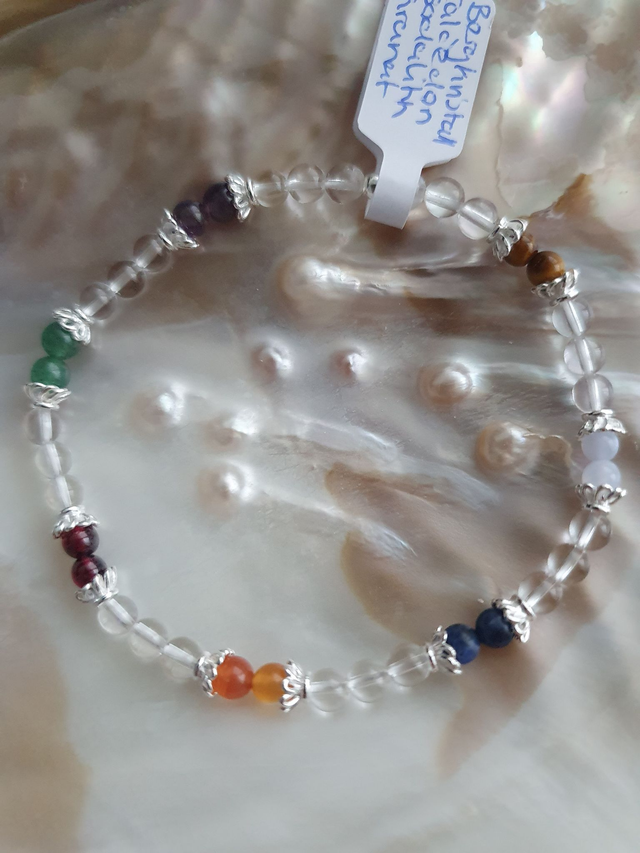 Armband Berkristall mit Calcedon, Sodalith, Granat, Amethyst, Peridot, Karneol, Tigerauge