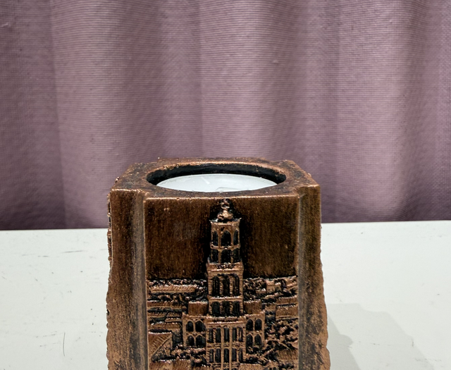 Domtoren waxinelichthouder vierkant (brons)