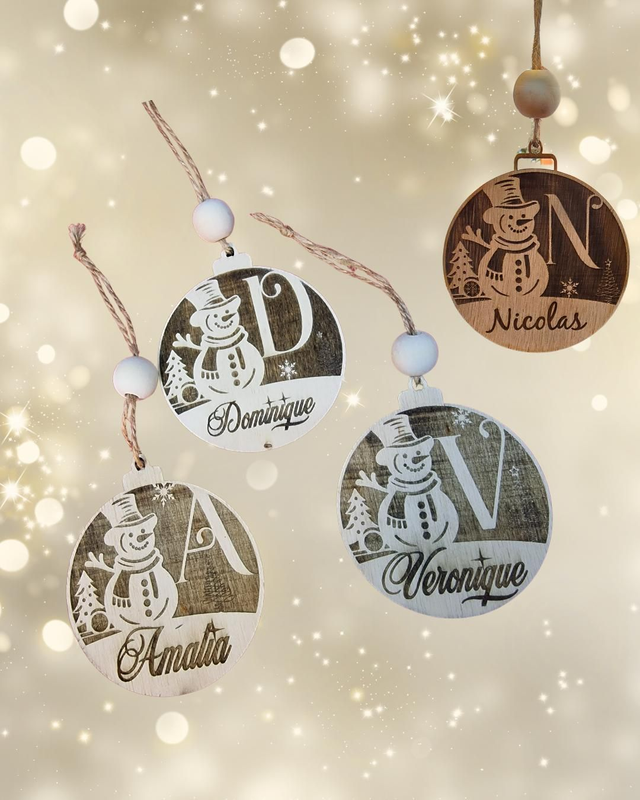 Boules de Noël en bois 