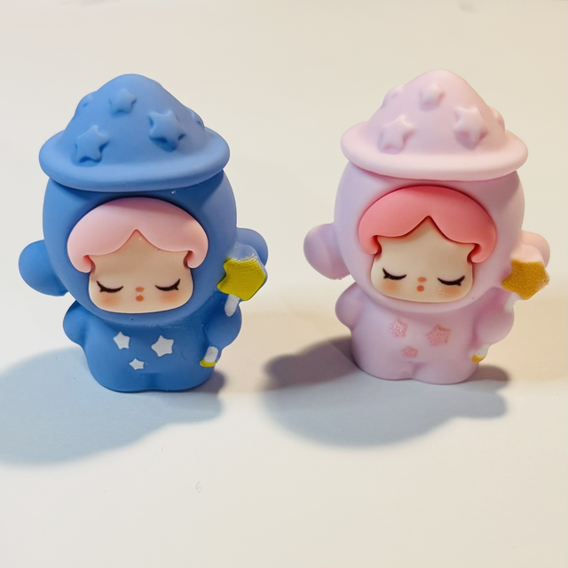 Doll figure for crafting or display SP with starry hat 2 - 2 colours 