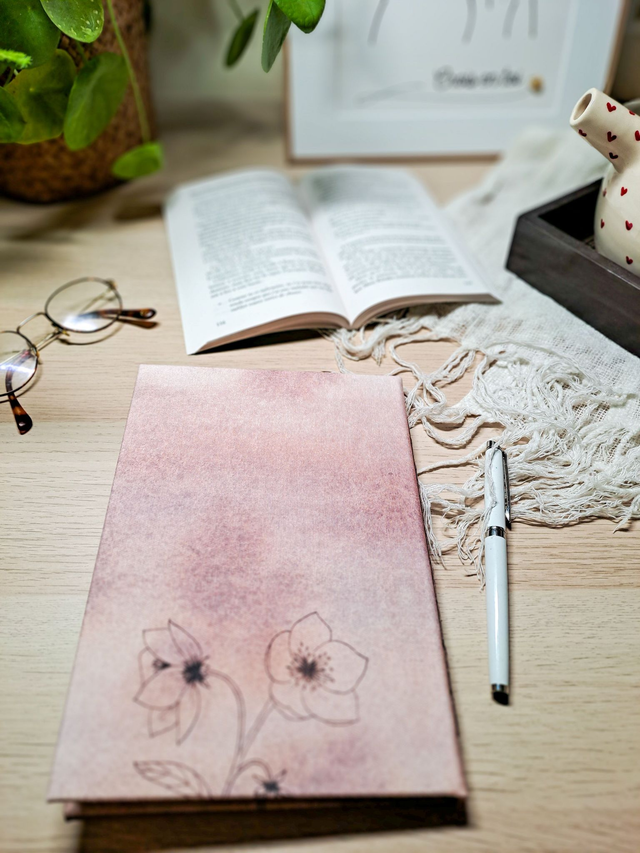 Carnet aux hellébores marron glacé