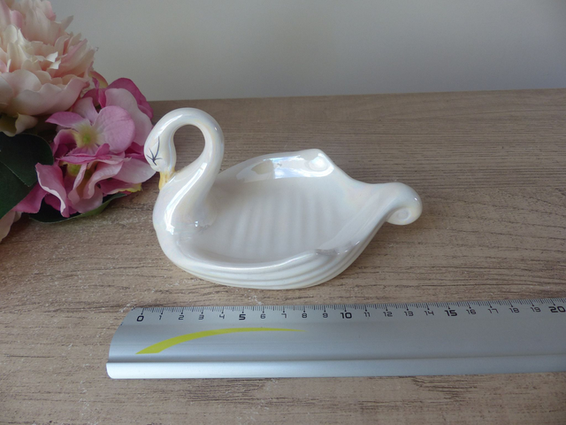 Porte-savon vintage en forme de cygne blanc irisé en céramique – Vide-poche, porte-bijoux ou porte-éponge Salle de bain, cuisine ou chambre