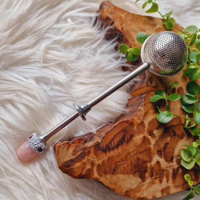 Tea/Bath Strainer With Crystals