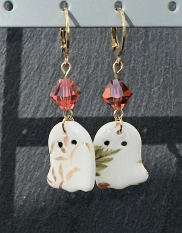 Boucles d'oreilles grands fantômes 