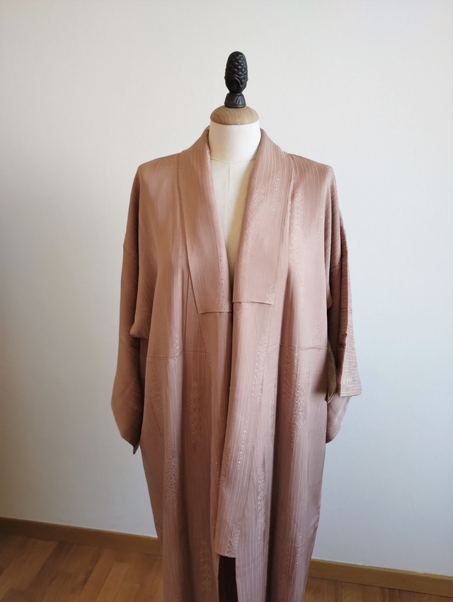 Vintage Kimono,  Brown Colore, Japanese clothing, Silk kimono