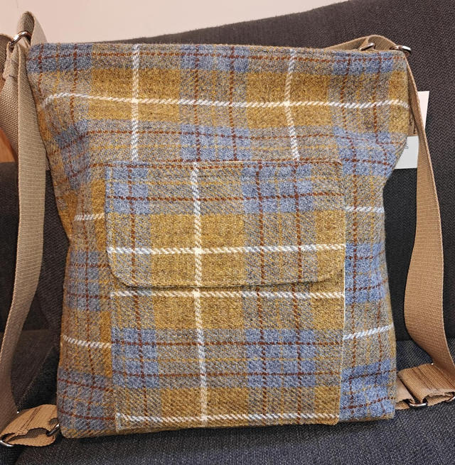 Scottish Tweed Pennine Hobo bag tote converts to backpack
