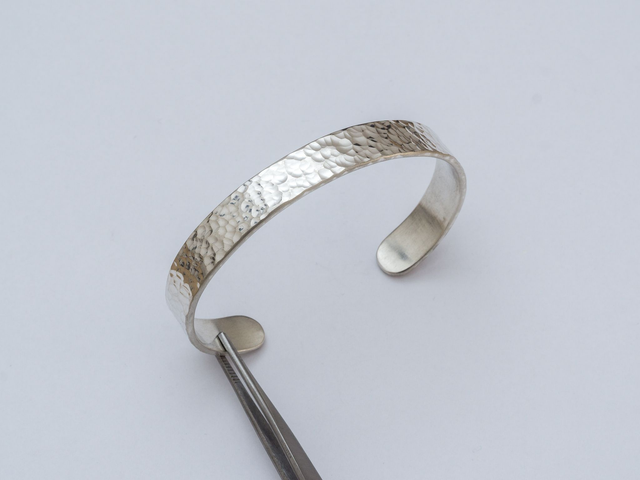 Silberarmreif mit Hammerschlag 10mm