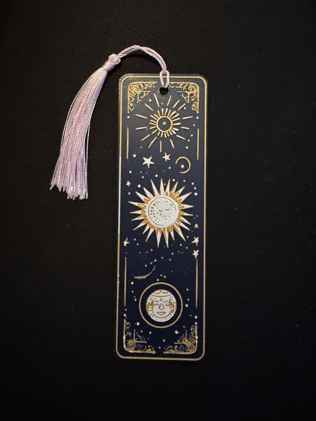 Moon #3 Boekenlegger