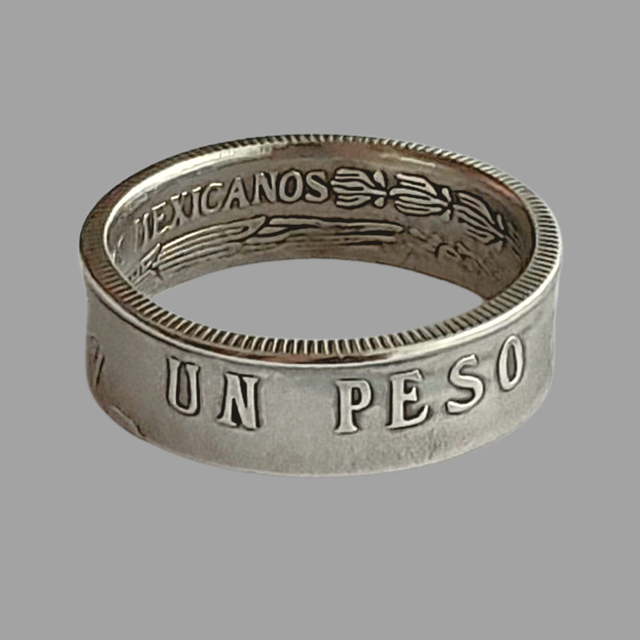 Mexican One Peso 1979 Coin Ring  
