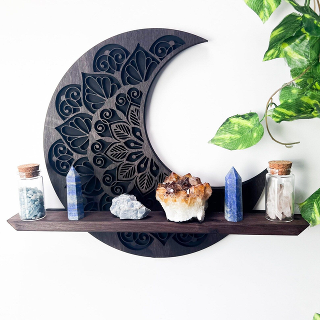 Lune Intérieure – Support Mural aux Courbes Méditatives