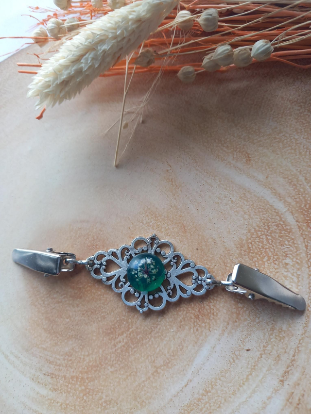 Broche fibule reine Anne