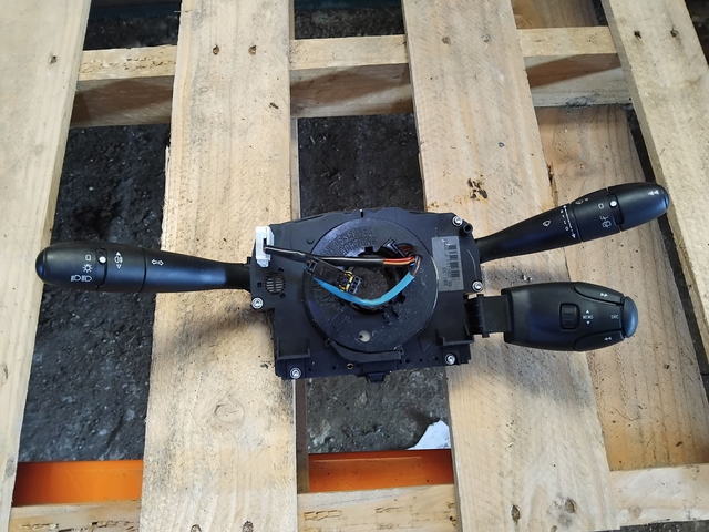 Bloc commodo COM2005