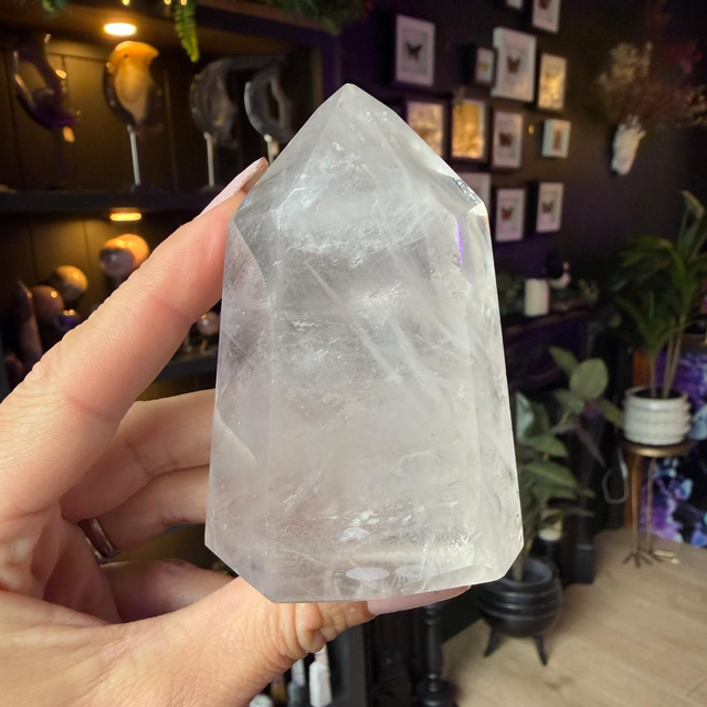 Clear Quartz Tower R53F1