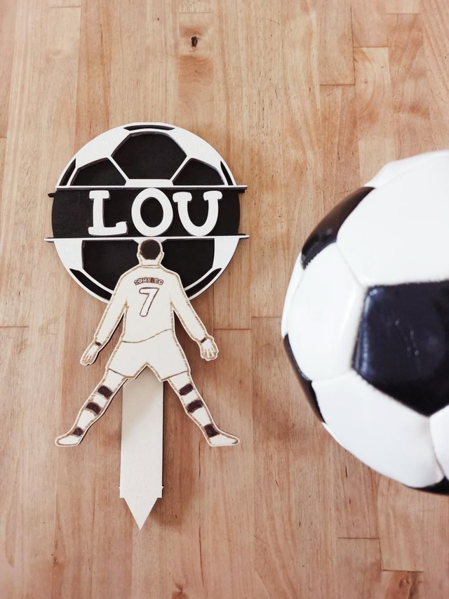 Cake topper football 