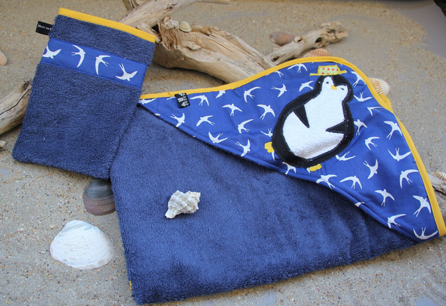 Cape de bain et gant - bleu marine avec appliqué pingouin
