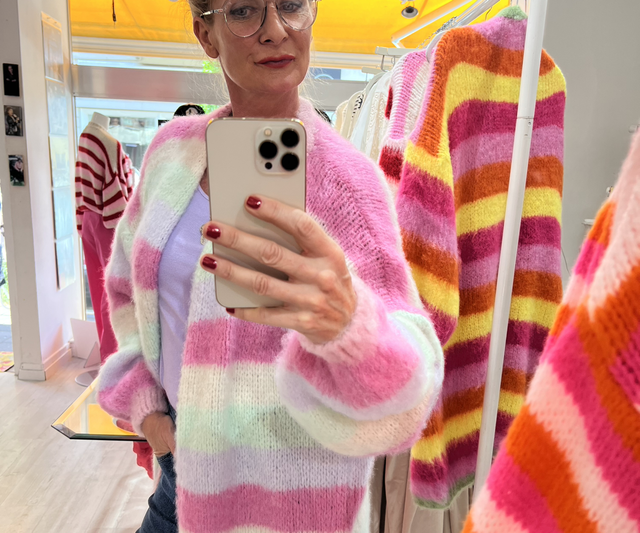 Strickjacke bunt