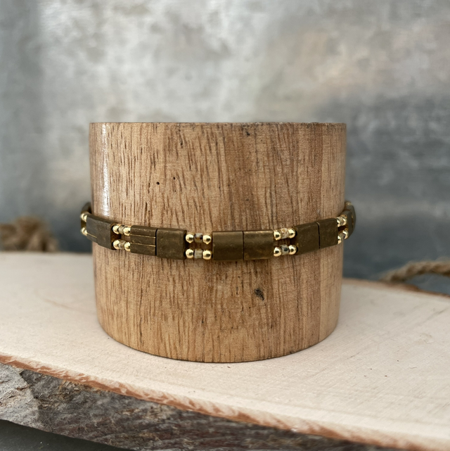 BRACELET Ton bronze effet métal