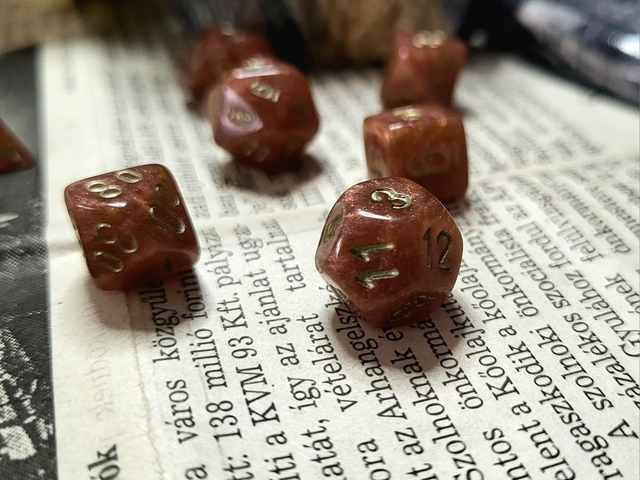 Tiny Barkstone Dice