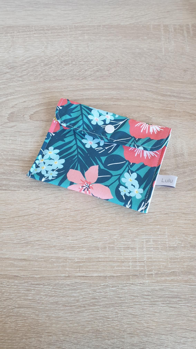 Pochette imperméable fleurs des îles 