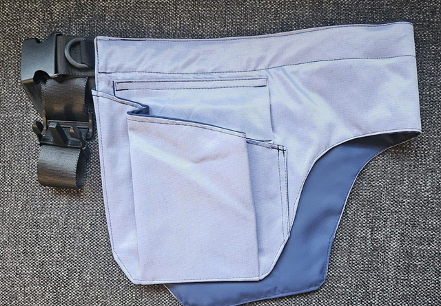 Farkun sininen treenitasku -Denim blue training belt Size M