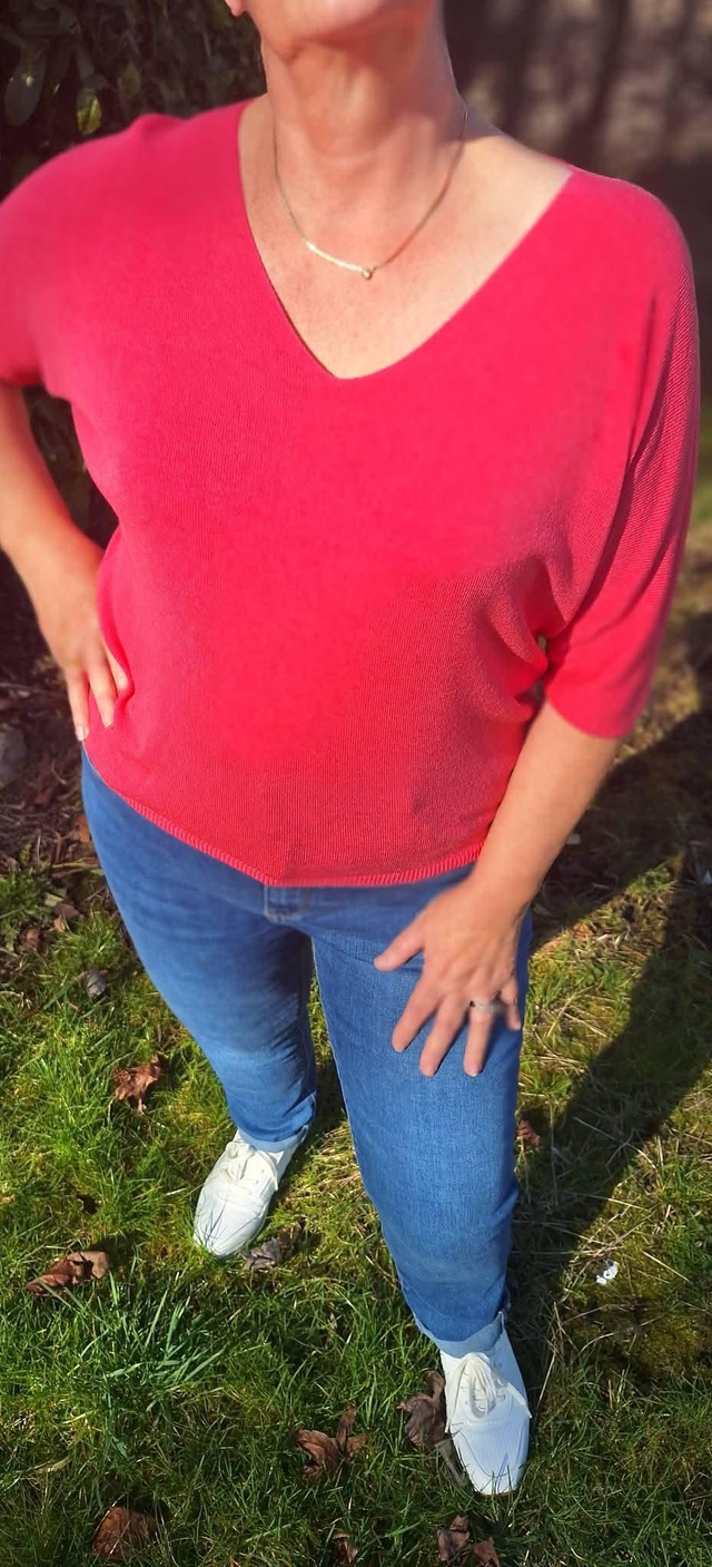pull fin col V fushia