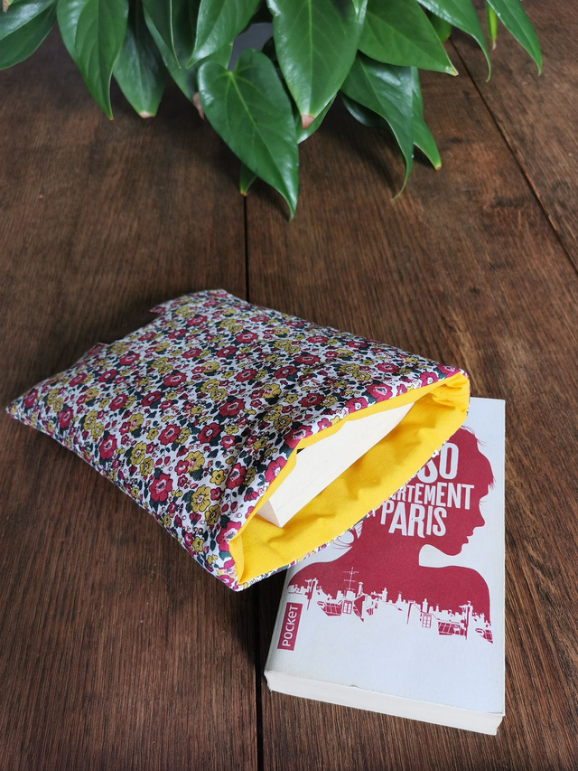 🌼Pochette à livre - Liberty bordeaux