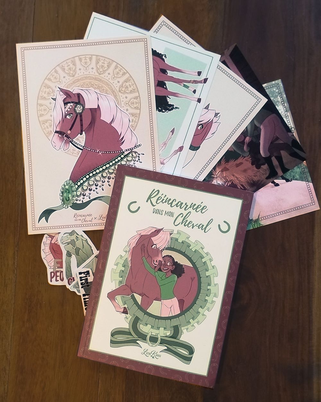 Pack complet - Réincarnée dans mon cheval et goodies