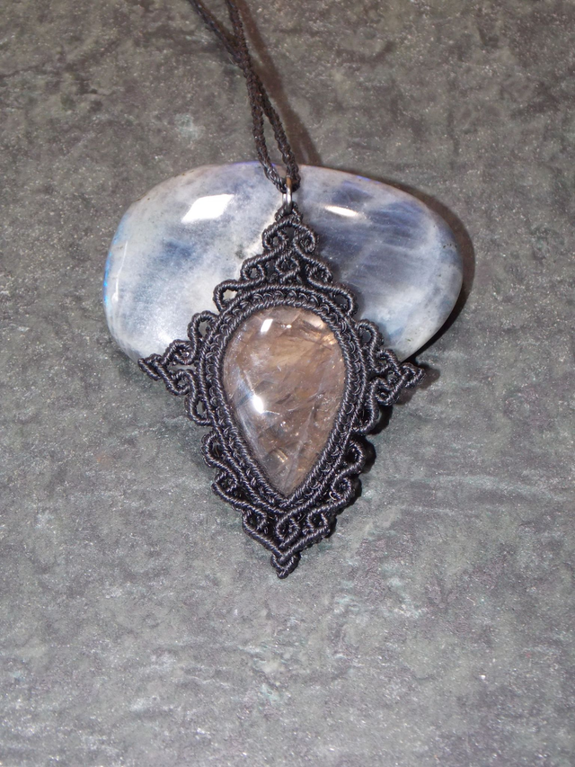 Collier en quartz fumé 