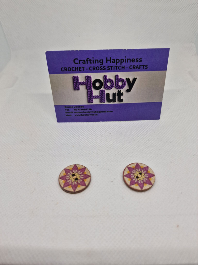 Vintage Style Buttons (17) 2cm