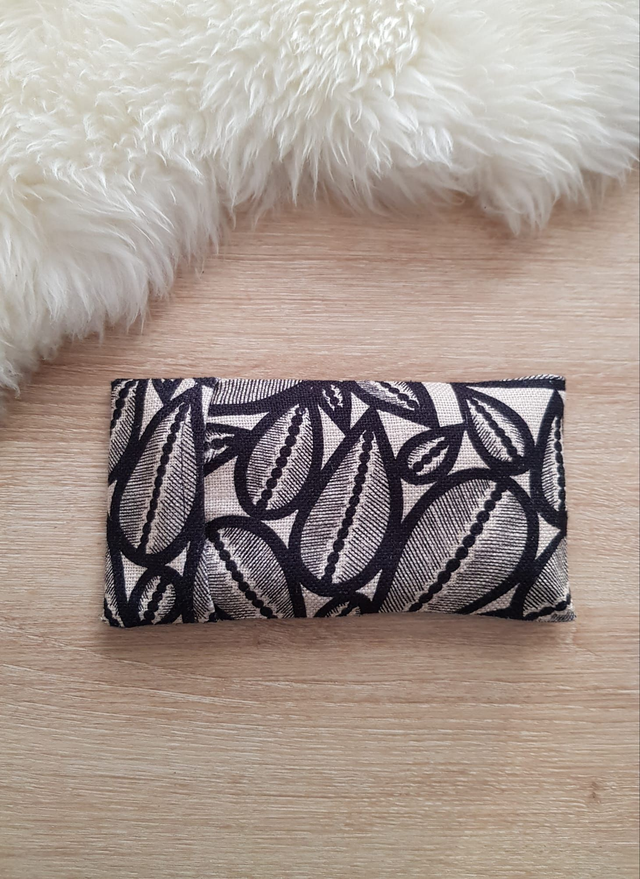 25 - Coussin pour les yeux - Cristal Noir