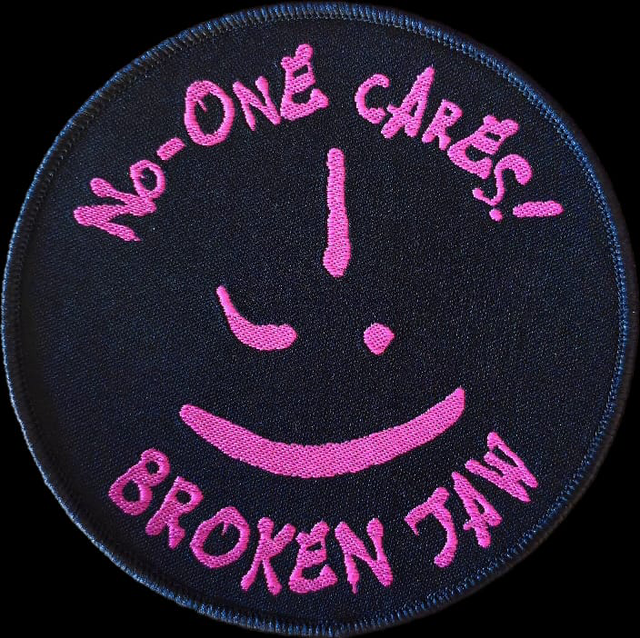 No-OnE cArEs! Patch - BLACK